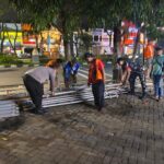 Polresta Malang Kota Bongkar 14 Lapak Takjil Ilegal di Trotoar TKBJ. (istimewa).