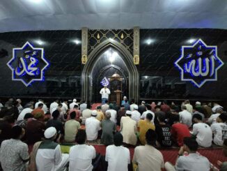 Tarawih dan tadarus Al-Qur’an di Masjid At-Taubah Lapas Kelas 1 Malang sebagai bagian dari pembinaan keagamaan selama bulan Ramadan. (istimewa).