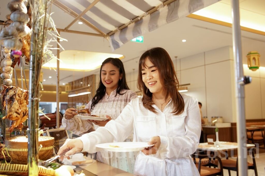 Iftar di Atria Hotel Malang: Sajian Arabian-Asian-Indonesian Lengkap & Berpeluang Menang Motor. (Foto: Atria Hotel/istimewa).