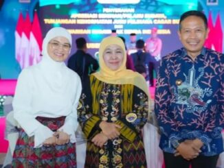 Ketua DPRD Kota Malang, Amithya Ratnanggani Sirraduhita (kiri) saat mendampingi Gubernur Jatim di Taman Krida Buda Kota Malang, Minggu 22 Februari 2026. (ist).