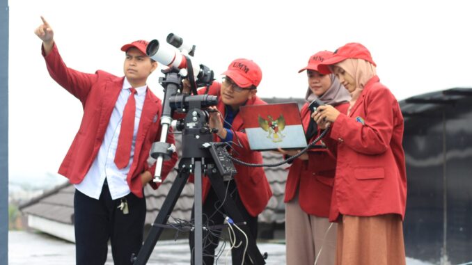 Gerhana Bulan Total, HKI UMM Tegaskan Integrasi Sains dan Keimanan. (Sumber Humas UMM).