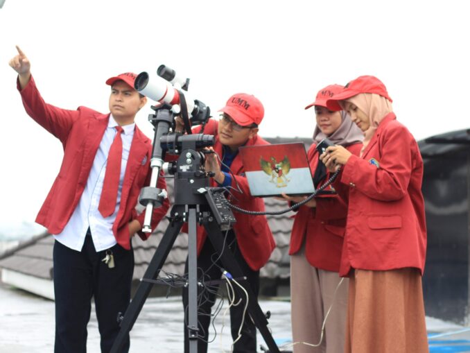 Gerhana Bulan Total, HKI UMM Tegaskan Integrasi Sains dan Keimanan. (Sumber Humas UMM).