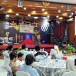 Kegiatan buka puasa bersama ini dihadiri oleh jajaran pimpinan UMM, tim Humas UMM, dan wartawan dari berbagai media, Kamis (5/3/2026).