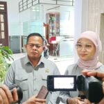 Ketua DPRD Kota Malang Amithya Ratnanggani Sirraduhita memberikan masukan pelaksanaan program RT Berkelas.