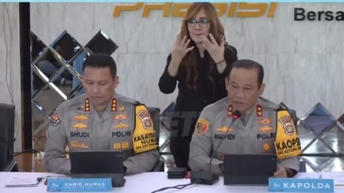 Polda Metro Jaya Ungkap Identitas Terduga Pelaku Penyiraman Air Keras Aktivis KontraS, Rabu 18 Maret 2026. (Sumber: Humas Polda Metro Jaya).