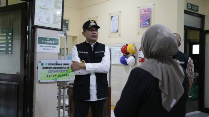 Wali Kota Malang Gagas Program Efisiensi dengan Bersepeda dan Senam Pagi, Rabu (25/3/2026).