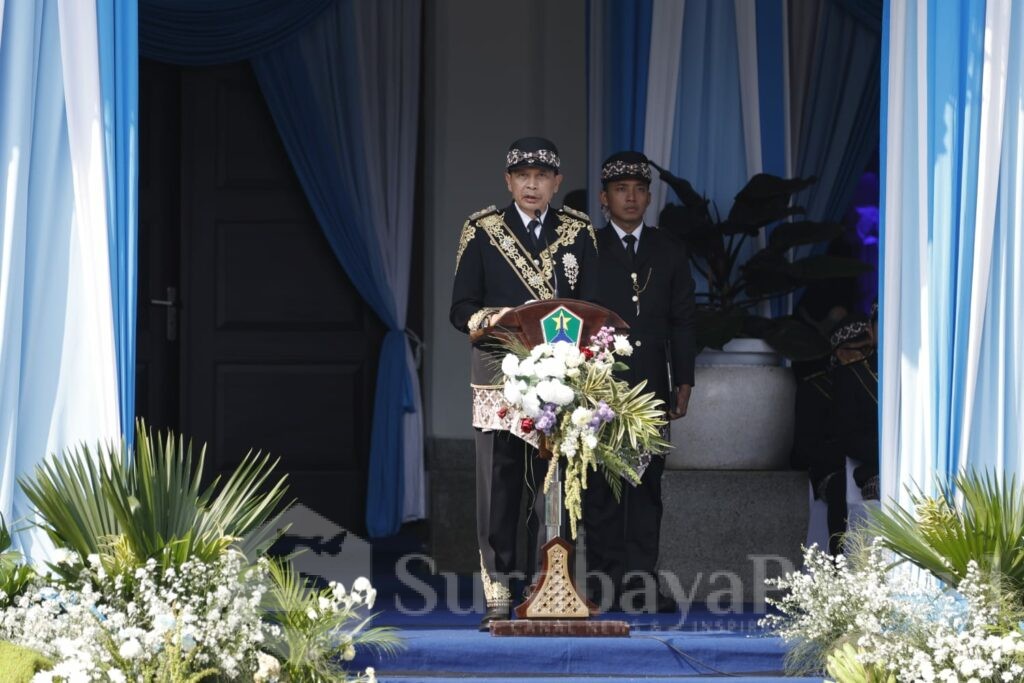 Wali Kota Malang, Wahyu Hidayat saat memimpin upacara HUT ke 112 Kota Malang. (Foto: Prokompim).
