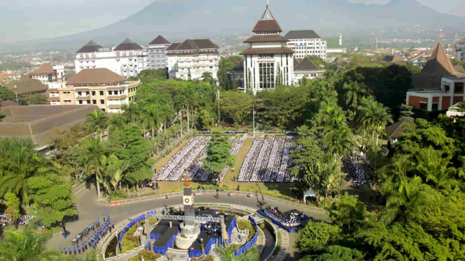 Upacara penerimaan Mahasiswa baru. (Dok. Humas UB).