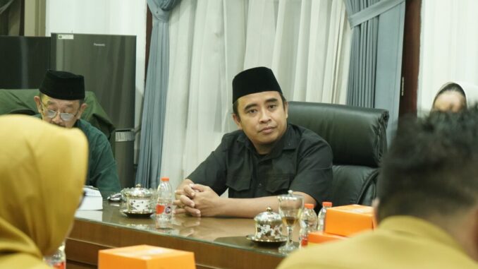 Rendra Masdrajad Safaat, anggota Komisi C DPRD Kota Malang dari Fraksi PKS saat hearing beberapa waktu lalu. (ist).
