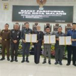 DPRD Kota Malang Sahkan 3 Perda, Perkuat Tata Kelola Perparkiran, Bangunan, dan Kebudayaan, Senin (13/4/2026).