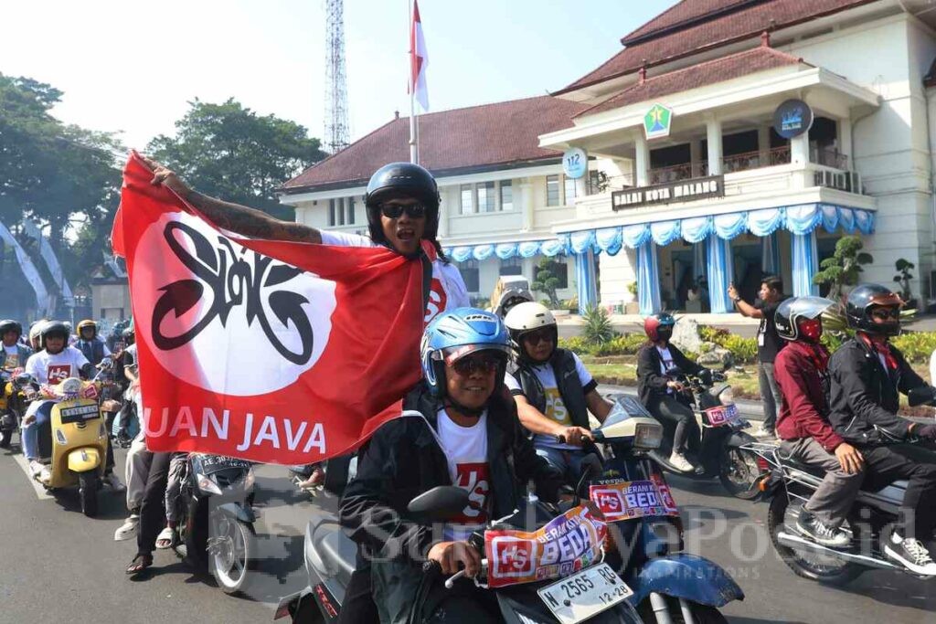 GAS TIPIS BARENG SANG LEGENDA: Ratusan Riders Iringi Kaka Slank Keliling Ikon Malang Jelang Konser, Minggu 19 April 2026 pagi. (ist).