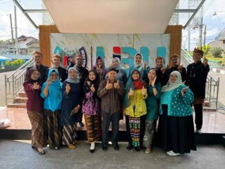 BUKAN SEKADAR KEBAYA: UIBU Wujudkan Nilai Kartini Lewat Akses & Kepemimpinan Perempuan. (Sumber Humas UIBU).