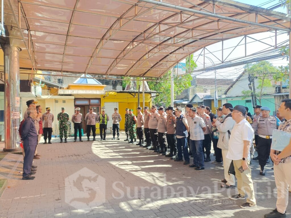 Proses berlangsung tertib dan lancar mulai pukul 08.00 WIB dengan pengamanan aparat Kepolisian dan TNI.