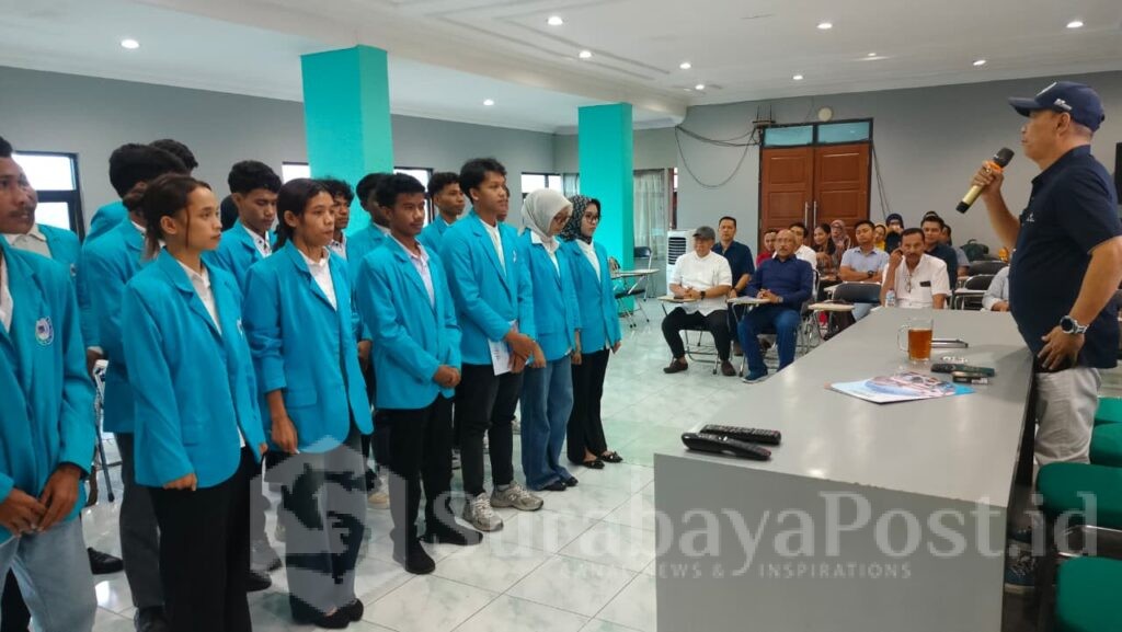 Prosesi pelantikan BEM UIBU 2026/2027. (Sumber Humas UIBU).