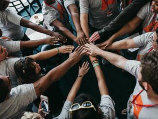 Inspirasi Tema Gathering Unik untuk Meningkatkan Loyalitas Karyawan 