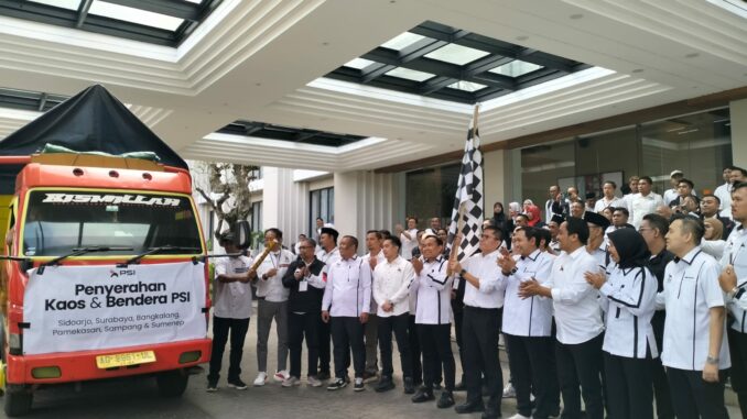 Gaspol! PSI Jatim Distribusikan 84 Ribu Kaos-Bendera, Konsolidasi Sampai Tingkat RT, Minggu (24/5/2026).