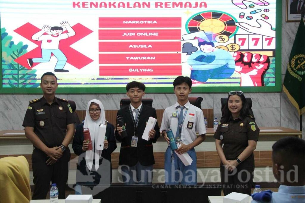 Kejari Kota Malang Edukasi 50 Siswa SMA/SMK, Kenalkan Dunia Hukum Sejak Dini, Senin 25 Mei 2026. (Dok. Kejari).