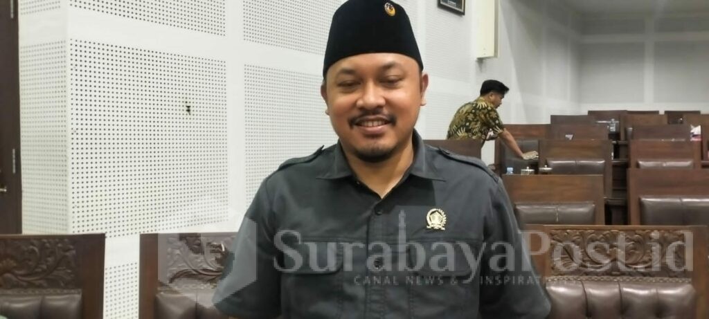 Ketua Fraksi NasDem-PSI DPRD Kota Malang, Dito Arief Nurakhmadi (kanan).