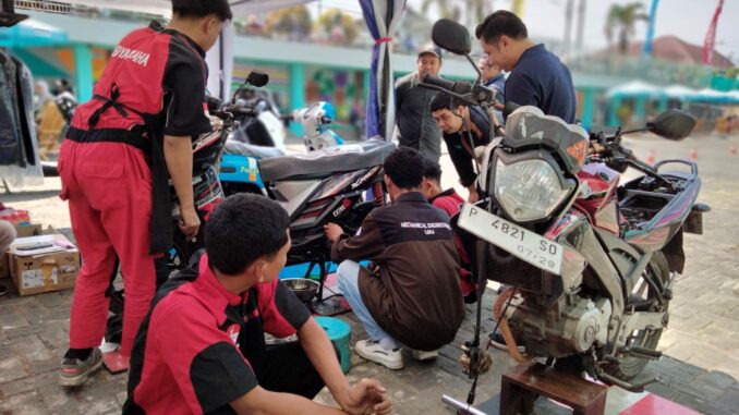 Meriahkan Festival Semhas, FST UIBU Gelar Servis Gratis hingga Edukasi Safety Riding, Selasa (14/7/2026).