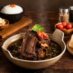 Menginap di Atria Hotel Malang? Jangan Lewatkan 5 Rawon Legendaris yang Dekat dari Hotel. (ist).