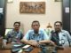 Kabag Hukum Setda Kota Malang, Suparno didampingi Kepala DPUPRPKP, Dandung Djulharjanto dan Kepala Diskominfo, Muhammad Nur Widianto saat memberikan keterangan kepada wartawan, Kamis (16)7)2026).