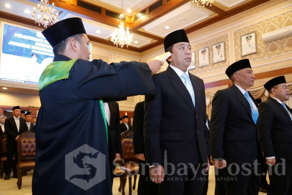 Sumpah jabatan digelar di ruang sidang Balaikota Malang. (Sumber Prokompim).