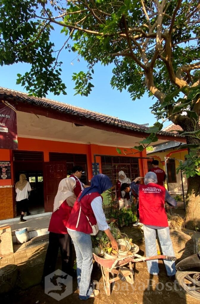 Program penghijauan sekolah ini memberikan kontribusi nyata terhadap pencapaian Sustainable Development Goals (SDGs).