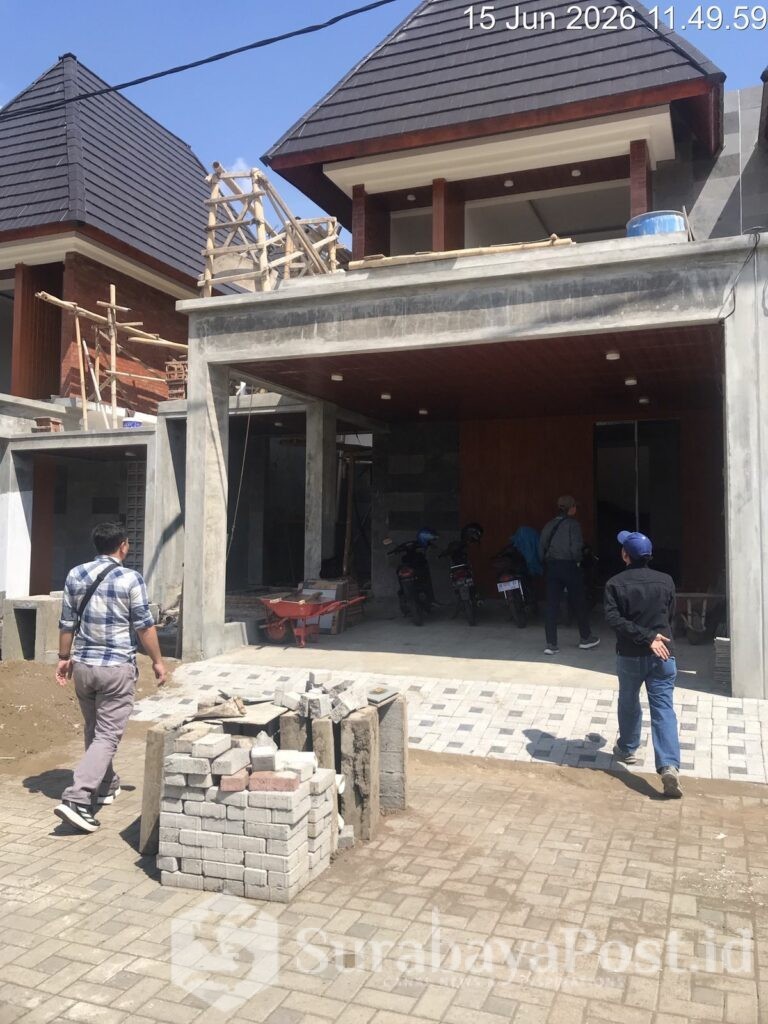 Iwan Wibisono, ST, MT (Hem kotak) kontraktor proyek Wangsakarta mengaku mengalami kerugian akibat pemutusan kontrak secara sepihak. (ist).