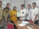 Ahli waris mantan Pangkostrad Letjen Kemal Idris didampingi kuasa hukumnya menerima kembali Sertifikat Hak Milik atas tanah di Pondok Pinang, Jakarta Selatan, Senin 10 Agustus 2026. (istimewa).