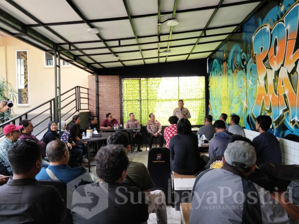 Ajakan itu disampaikan Kombes Pol Danang saat ramah tamah dan perkenalan resmi bersama puluhan wartawan di Mapolresta Malang Kota, Selasa (11/8/2026).