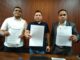Advokat Dr. Yayan Riyanto, SH, MH bersama rekan tim Veridiano LF Bili mendampingi Iwan Wibisono (kliennya) menunjukkan bukti somasi, Selasa (18/8/2026).