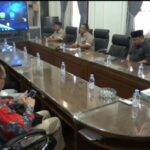DPRD Kota Malang menerima audiensi puluhan warga RW 12 Perumahan Griya Santa, Senin (31/8/2026).