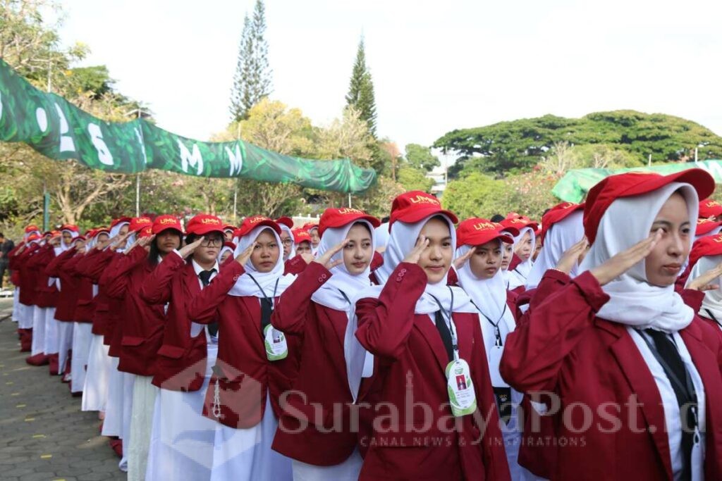 Sebanyak 5.636 mahasiswa baru dari 38 provinsi di Indonesia dan 29 negara luar negeri mengikuti pembukaan di Helipad UMM, Selasa (8/9/2026).