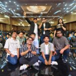 Kehadiran Guyon Waton menjadi salah satu daya tarik utama wisuda tahun 2026 ini.