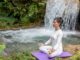 Suasana retret yoga dan layanan kesehatan wisatawan di Bali