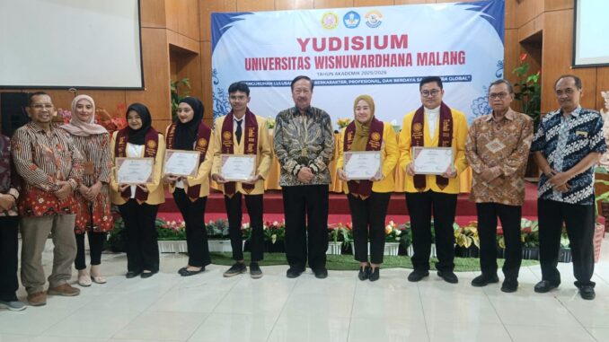 Lulusan Terbaik Magister Hukum Unidha Malang, Dwi Purwaningtyas Siap Diwisuda 10 Oktober 2026. (ist).