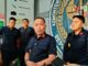Kepala Kanwil Ditjenpas Jawa Timur, Kusnali, A.Md.IP., S.Sos., M.H didampingi Kalapas Christo Victor Nixon Toar memberikan keterangan kepada wartawan, Kamis (8/10/2026).