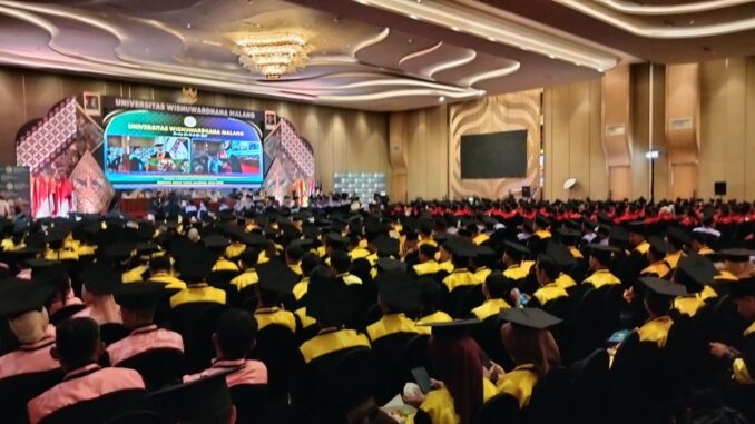 Luluskan 896 Wisudawan, Rektor Unidha: Jangan Hanya Jadi Pencari Kerja, Jadilah Pencipta Lapangan Kerja, Sabtu (10/10/2026).