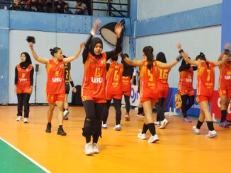 Tim Voli Putri UIBU Ladeni TIMNAS Unesa dengan Skor Ketat, Minggu 18 Oktober 2026 petang. (Sumber Humas UIBU).