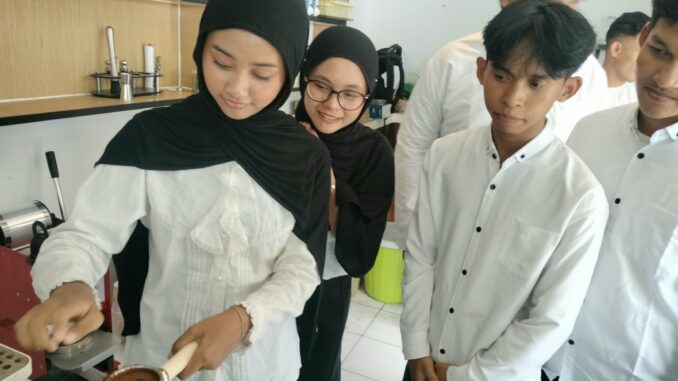 Sinau Heppiee Jadi Jargon Sambut Maba UIBU 2026, Dari Sabar Mase ke Entrepreneur Heppiee, Rabu 21 Oktober 2026. (Sumber Humas UIBU).